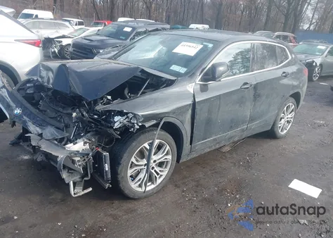 2022 BMW X2 xDrive28I z USA, uszkodzony, nr VIN WBXYJ1C02N5U29297